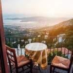 Profiter de votre balcon bien rangé avec un petit coffre étanche de jardin